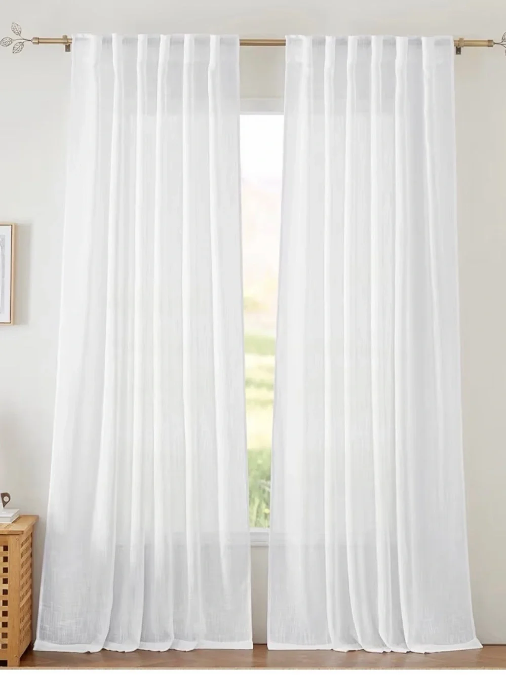 Curtain/Sheers, White. 50x108 Panels. 4 Available.